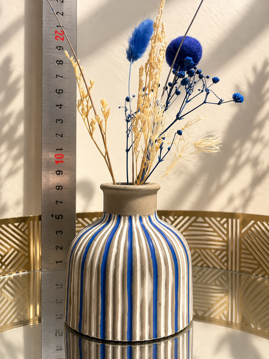 Vase Alexia en béton — Bleu et blanc