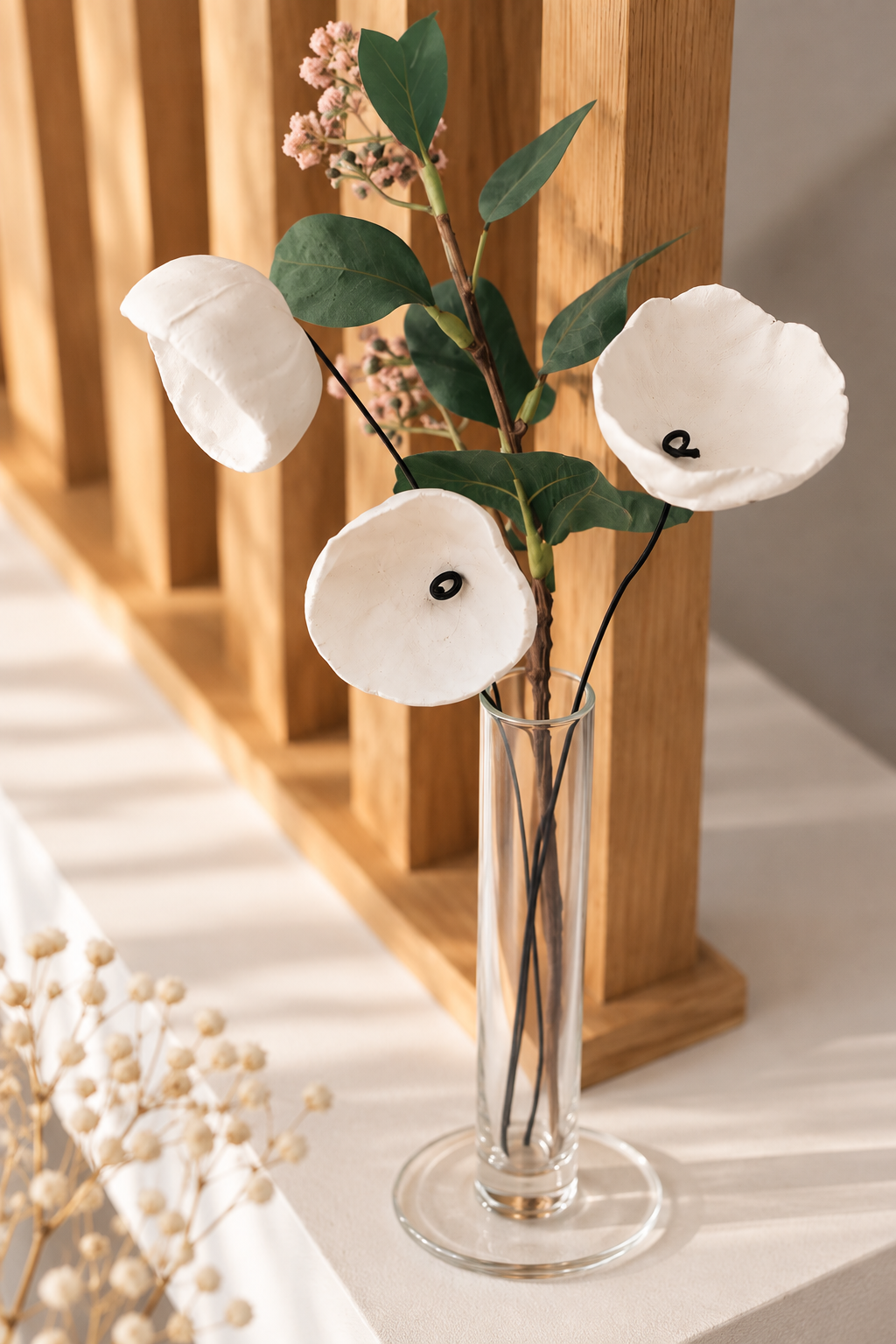 Fleur fOLavriL artisanale en argile sur tige en fil de fer recuit — décoration florale